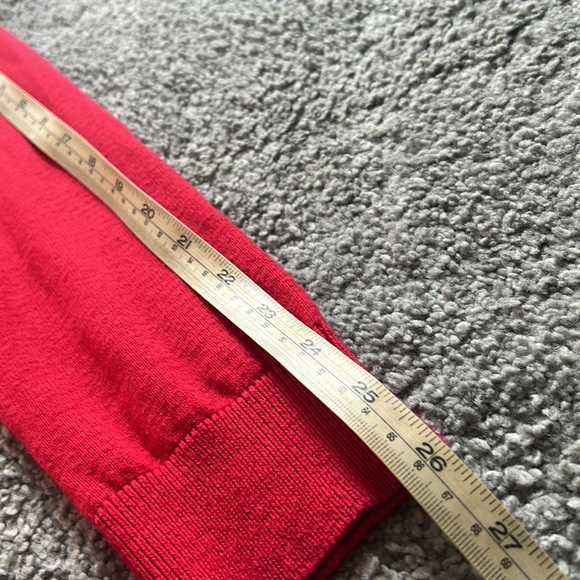 Red M Polo sweater - Picture 5 of 5